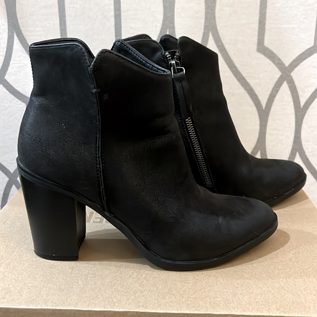 Mia Black Booties